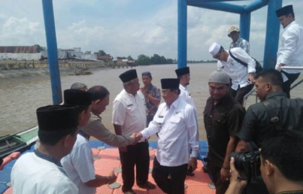 Pemkab Inhil Terus Upayakan Ketersedian Listrik dan Air Bersih Sampai ke Desa