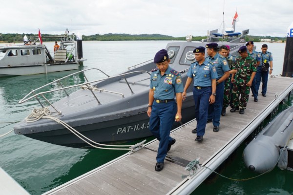 Danlantamal IV Laksamana Pertama TNI Arsyad Abdullah Kunjungi Pos di Lagoi