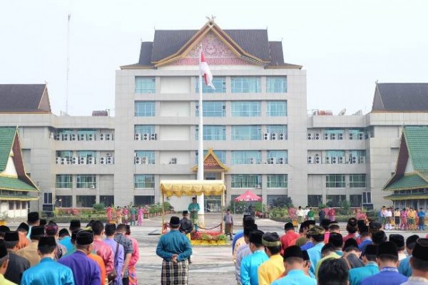 Pemkab Inhil Laksanakan Upacara Peringatan Hari Jadi Provinsi Riau ke-61