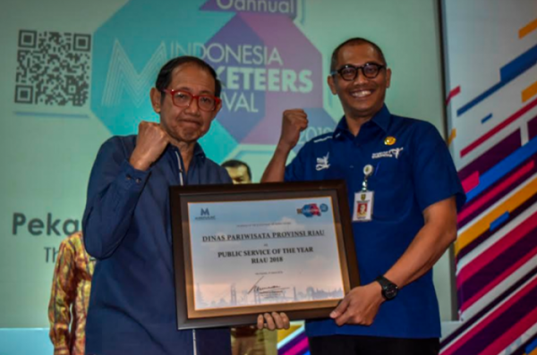 Pemprov Riau Mendapat Penghargaan Pelayan Publik 2018