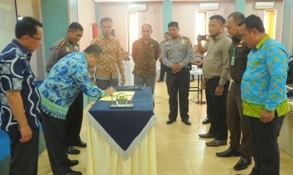 Bupati Meranti Minta Camat dan Kades Pantau Peredaran Narkoba