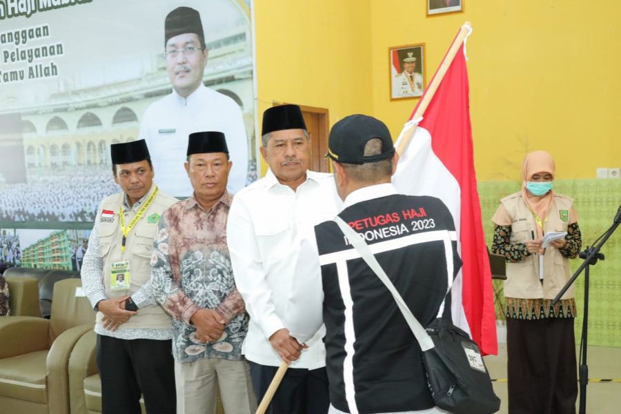 Alfedri Sambut Kepulangan JH Siak di EHA Riau