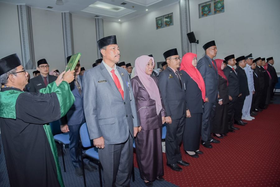 Bupati Bengkalis Kasmarni Lantik Delapan Orang Pejabat Pimpinan Tinggi Pratama