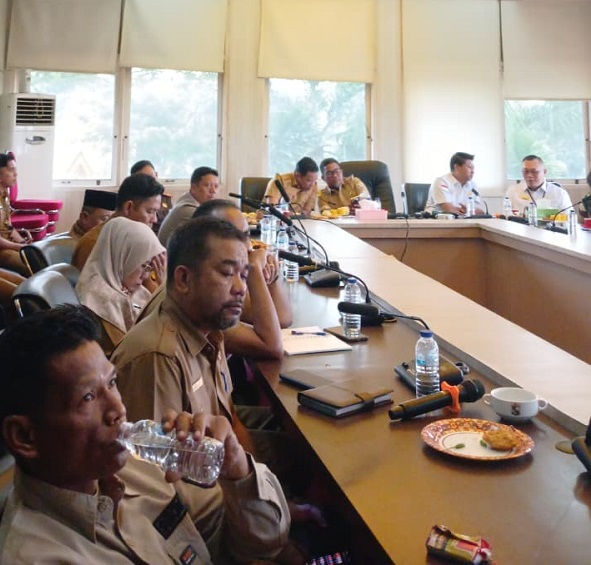 Bupati dan Wakil Bupati Ikuti Launching Buku Panduan Pendidikan Antikorupsi dan Rakor Inflasi