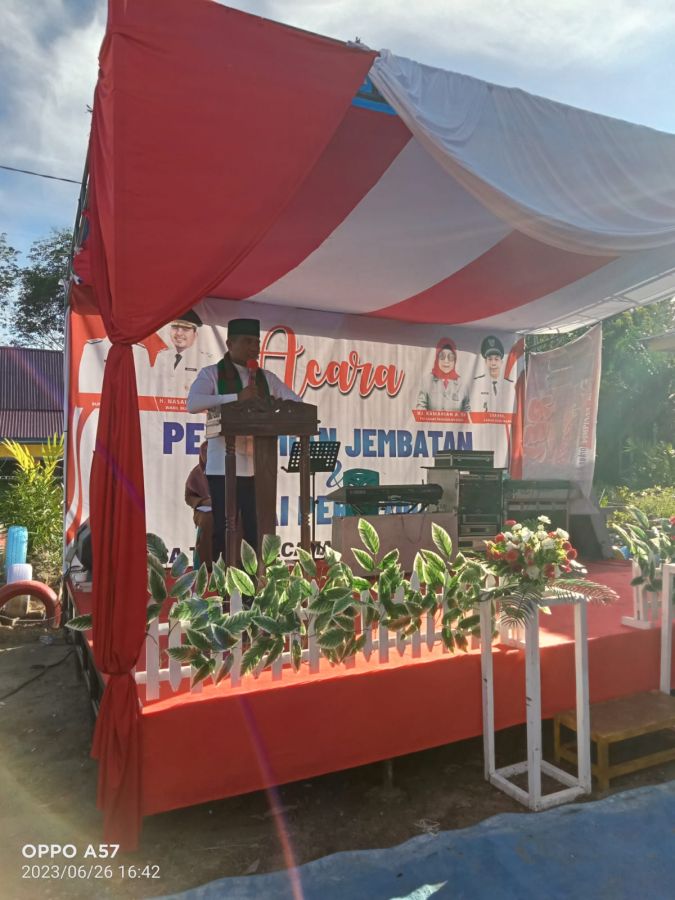 CSR PT. Musim Mas, Bupati Zukri Resmikan Penggunaan Jembatan dan Balai Pertemuan Baselo Desa Talau