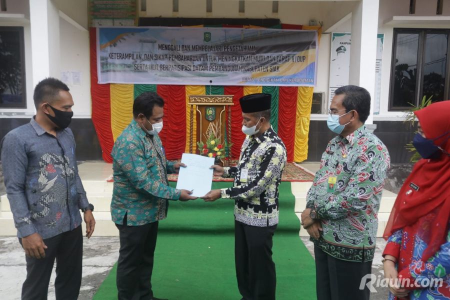 Disdikbud Siak Luncurkan Program Pendidikan Keaksaraan