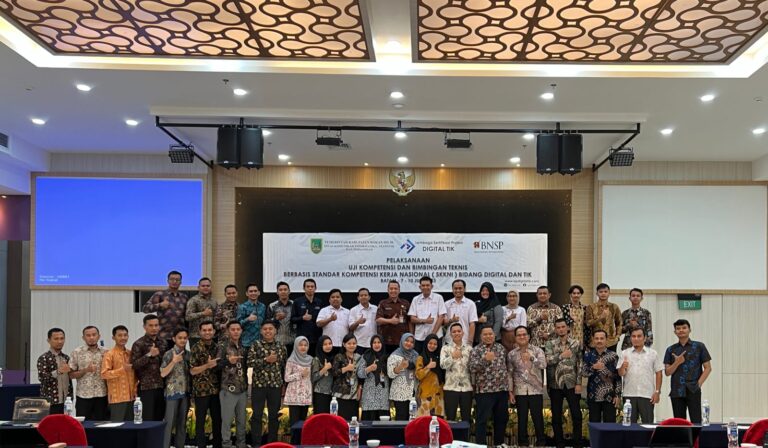 Diskominfotiks Rohil Gelar Bimtek Uji Kompetensi Berbasis SKKN Bidang Digital dan TIK