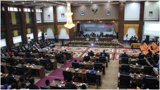 DPRD Rohil Gelar Rapat Paripurna Peresmian Pengangkatan 45 Anggota DPRD Rohil Periode 2024-2029