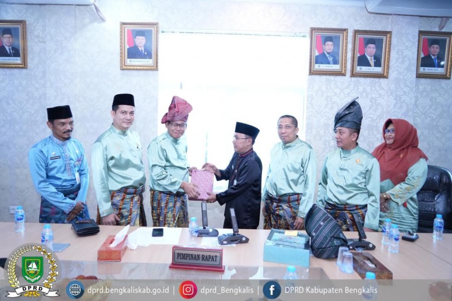 DPRD Terima Penyerahan Dokumen Rancangan KUA PPAS TA 2025