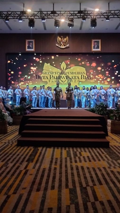 Harumkan Nama Pelalawan, WTP Raih Mahkota Duta Pariwisata Riau 2026, Bawa Pesona Bumi Serumpun Sebalai Ke Kancah Nasional