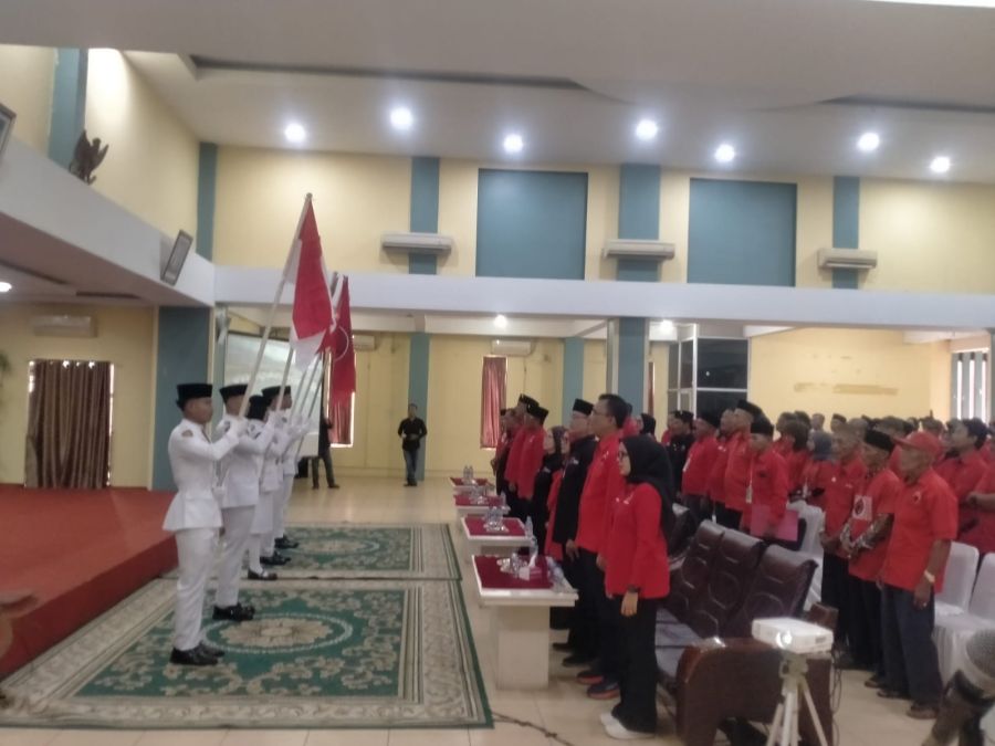 H.Zukri Buka Muscancab PDI Kepulauan Meranti Ajak Kader Ikhlas Berpartai, Ajak Tanam Pokok Aren Semua Kader Partai Gratis