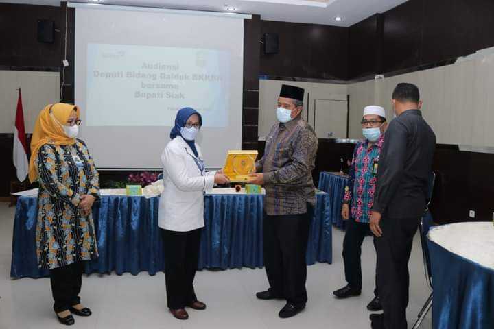 Komit Laksanakan PK21, BKKBN Riau Apresiasi Bupati Siak