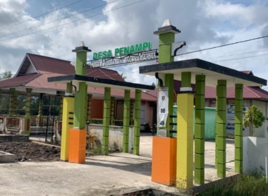 Pemdes Penampi Gebyar Bumdes Insan Madani Tahun 2024