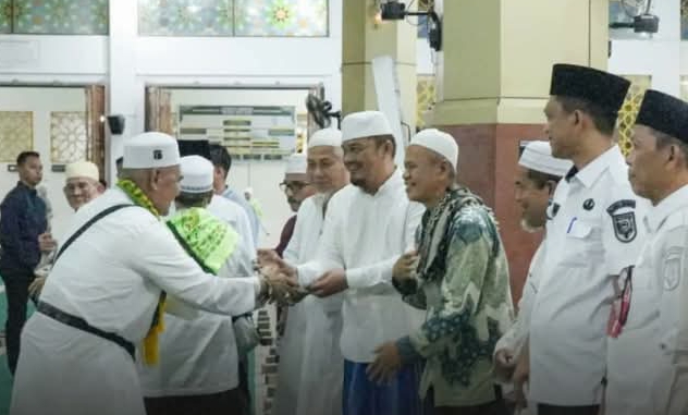 Pemkab Kuansing Sambut Kepulangan Jemaah Haji, Doakan Menjadi Haji Mabrur dan Mabrurah