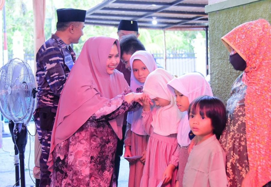 Ramadhan Berkah, Bupati Kasmarni Kembali Santuni Anak Yatim dan Kaum Dhuafa di Kecamatan Mandau