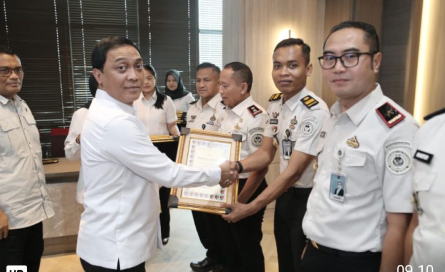 Sinergi Dalam Perangi Narkoba Rutan Dumai Terima Penghargaan dari Bareskrim Polri