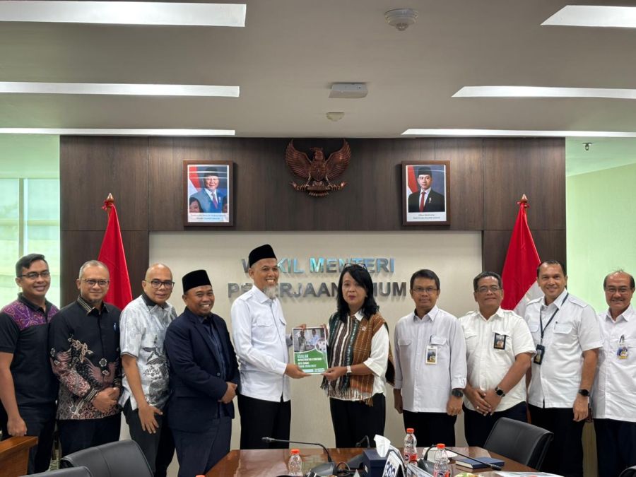 Sinergi Membangun Daerah, Wako H Paisal Temui Wamen PU di Jakarta Bahas Infrastruktur Vital 2026